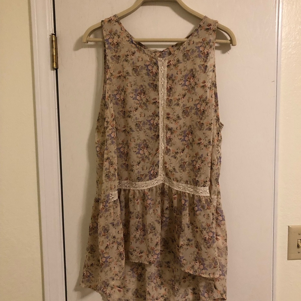 bohemian flowery blouse
